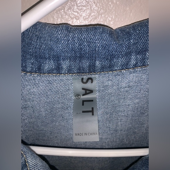 Women’s Distressed Silver Sequin Blue Denim Jacket NWT - Picture 3 of 9